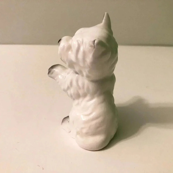 Vintage Miniature Scottish Terrier Dog Puppy Dog Figurine Bone China Taiwan - Picture 7 of 9